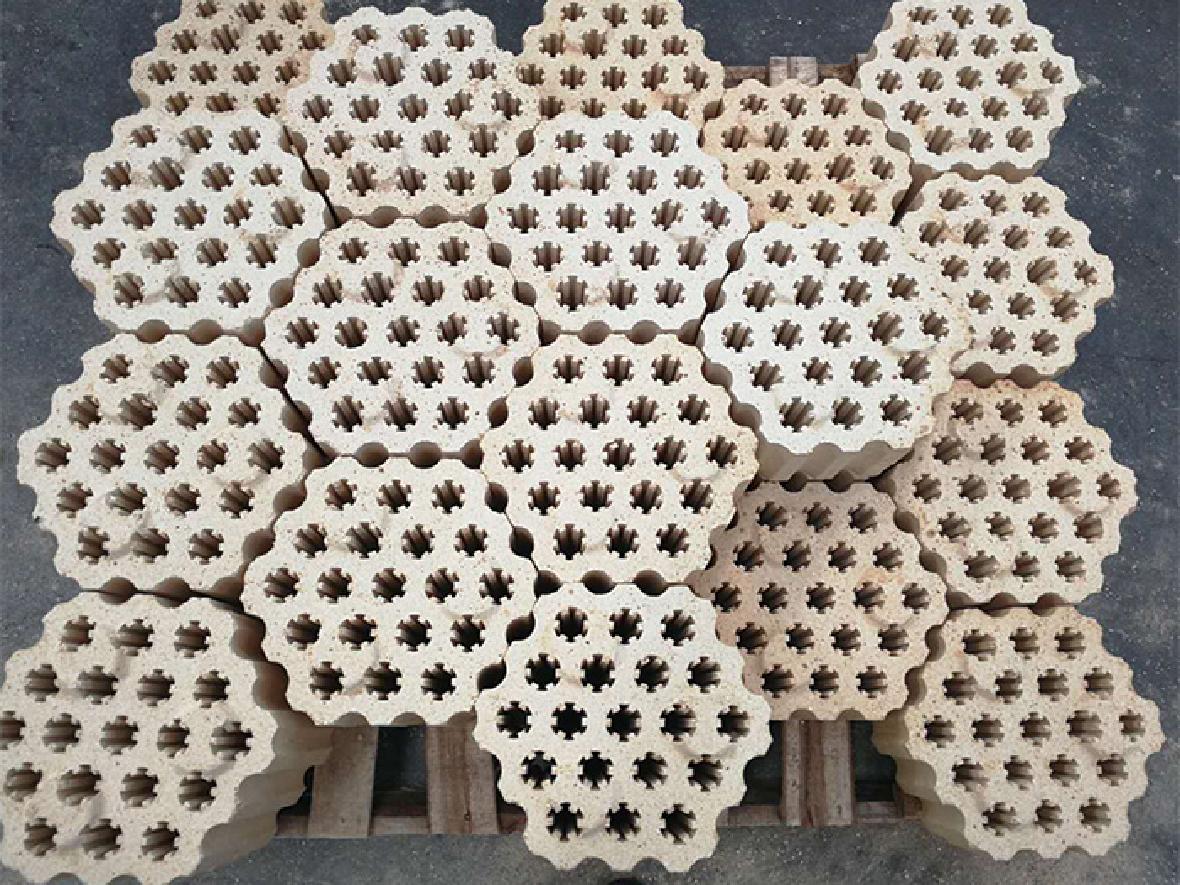 High alumina grid bricks