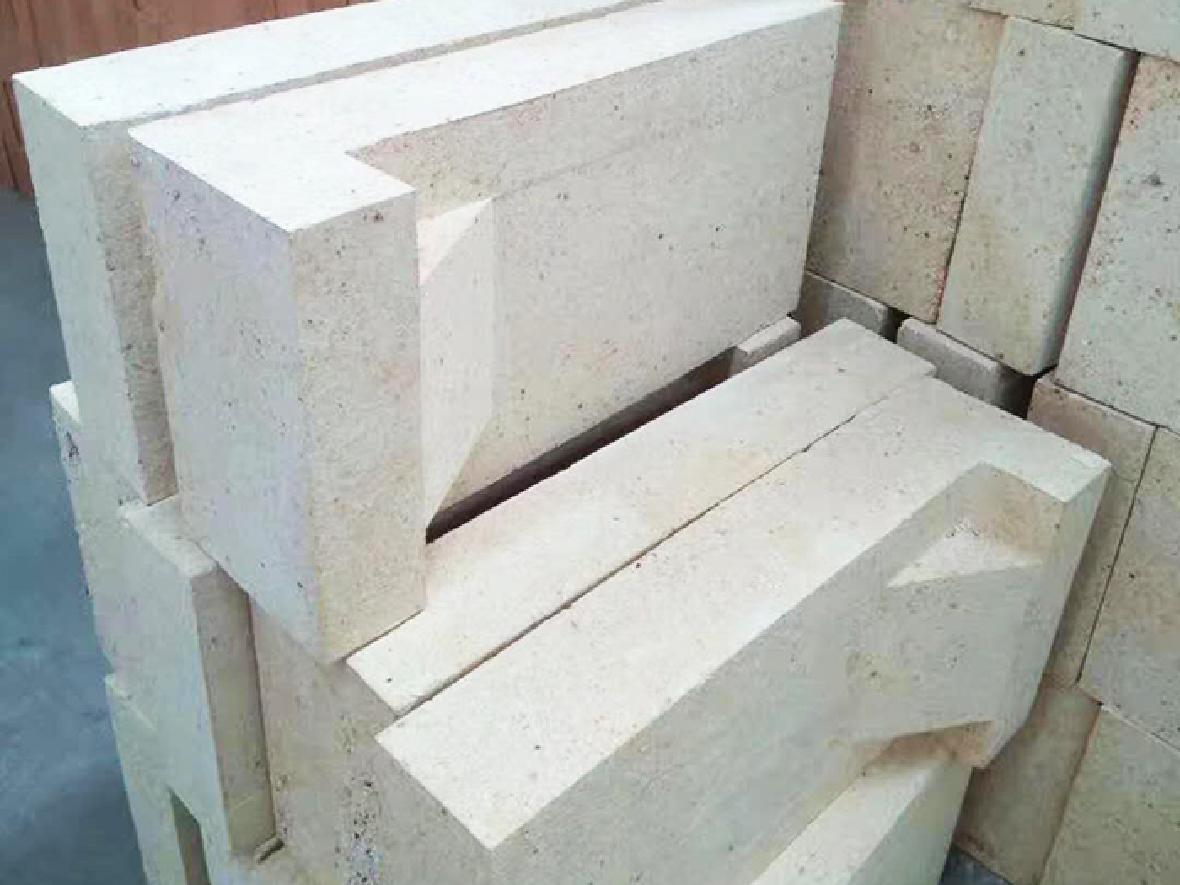 Yellow corundum bricks for pellet vertical furnace