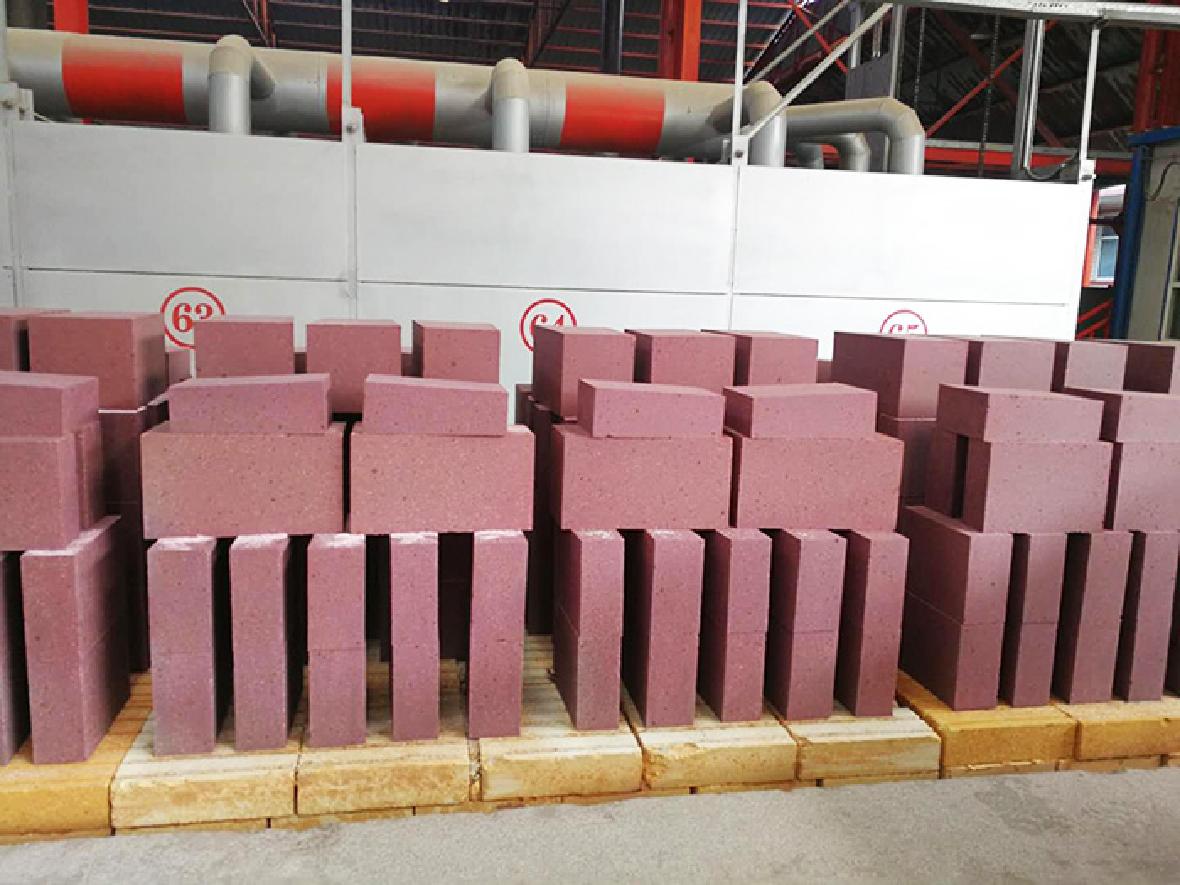 Chromium zirconium corundum brick